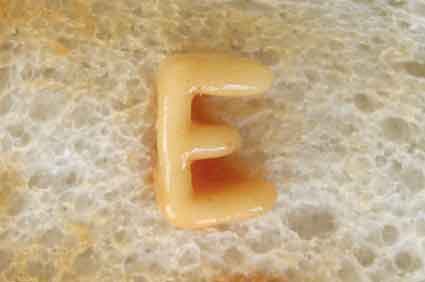 Letter E in pasta